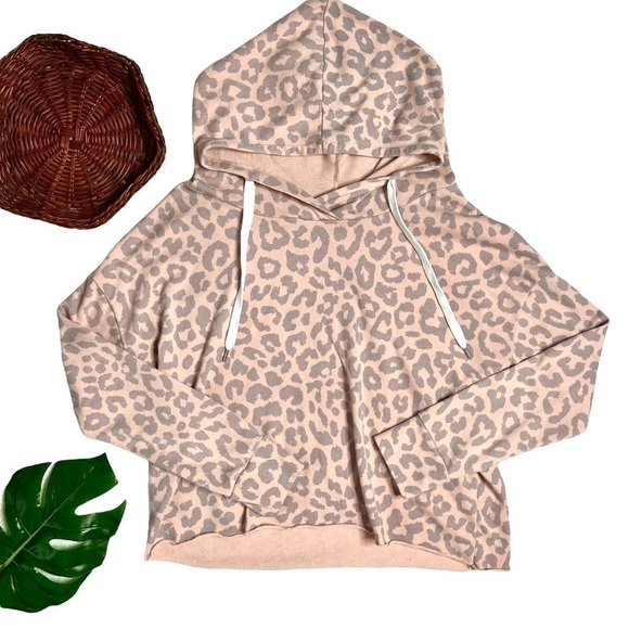 Peyton Jensen Pink Gray Leopard Pull Over Hooded Sweatshirt Size Small - Picture 4 of 15